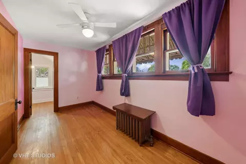 Bedroom - 352 N Worth Ave, Elgin, IL 60123 photo 5 of 5