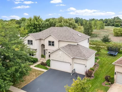 336 Prairieview Dr, Oswego, IL 60543