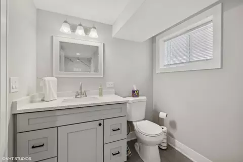 7105 W 63rd Pl, Chicago, IL 60638 photo 24