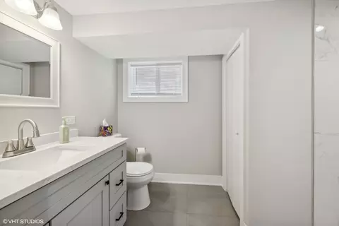 7105 W 63rd Pl, Chicago, IL 60638 photo 26