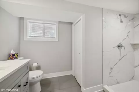 7105 W 63rd Pl, Chicago, IL 60638 photo 25