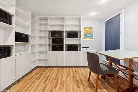1351 E 55th Pl, Chicago, IL 60637 photo 17