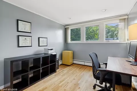 1351 E 55th Pl, Chicago, IL 60637 photo 15