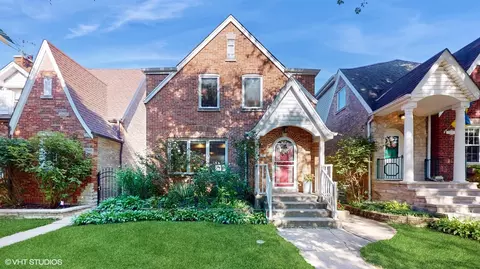5275 N Lamon Ave, Chicago, IL 60630