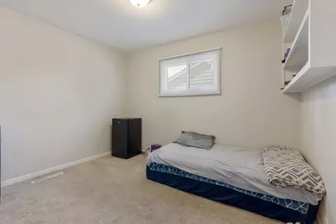 396 Mcclure Ave, Elgin, IL 60123 photo 15