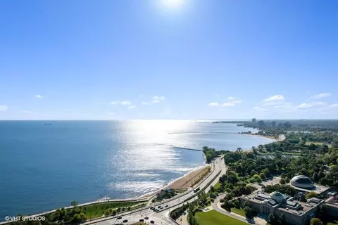 View/Area - 1700 E 56th St #3702, Chicago, IL 60637 photo 3 of 4