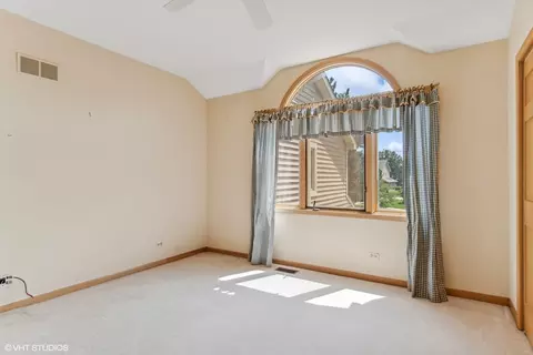 Bedroom - 2736 Downing Ct, Aurora, IL 60502 photo 1 of 2