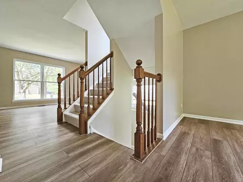 Entry Way - 28847 Pilgrims Pass, Lakemoor, IL 60051 photo 1 of 4