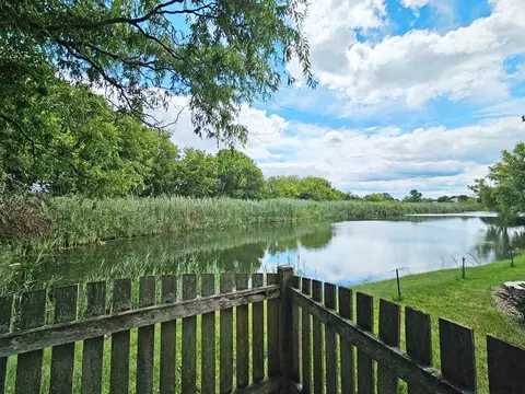 View/Area - 28847 Pilgrims Pass, Lakemoor, IL 60051 photo 1 of 1