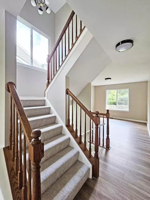 Entry Way - 28847 Pilgrims Pass, Lakemoor, IL 60051 photo 2 of 4