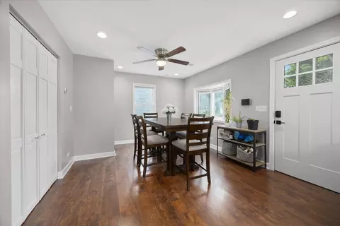 407 Sheldon Ave, Aurora, IL 60506 photo 7