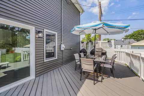 407 Sheldon Ave, Aurora, IL 60506 photo 22