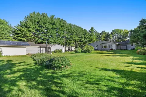 2540 Scout Rd, Kirkland, IL 60146