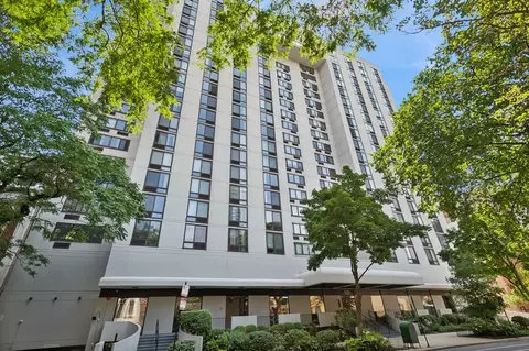 1221 N Dearborn St #PH7S, Chicago, IL 60610
