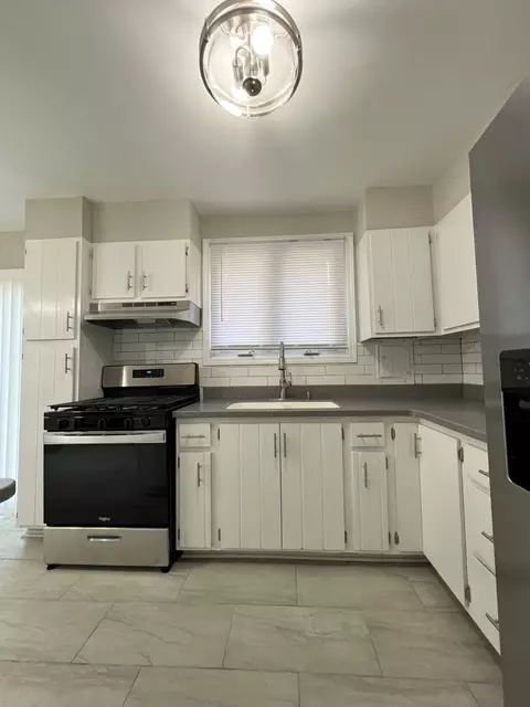 14444 Springfield Ave, Midlothian, IL 60445 photo 14