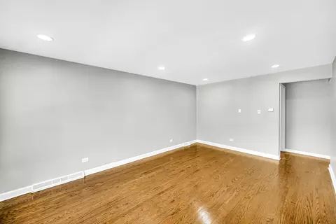 Living - 11619 S Elizabeth St, Chicago, IL 60643 photo 2 of 2