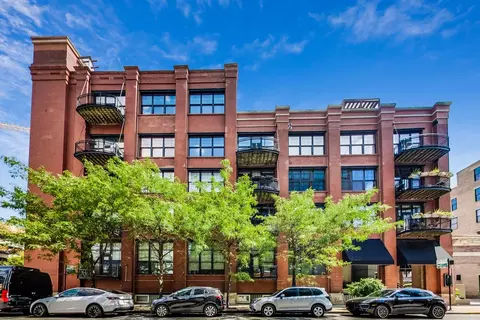 1000 W Washington Blvd #401, Chicago, IL 60607
