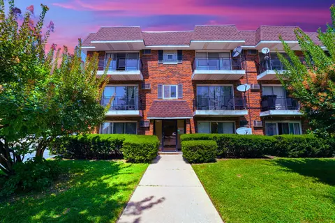 3756 W 120th St #3A, Alsip, IL 60803
