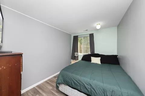 Bedroom - 1068 Pheasant Run Ln, Aurora, IL 60504 photo 3 of 3