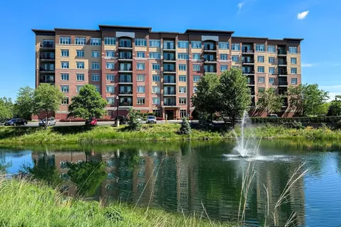 1199 E Port Clinton Rd #401, Vernon Hills, IL 60061