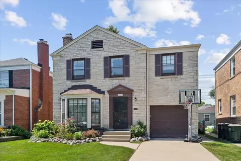 6446 N Kimball Ave, Lincolnwood, IL 60712