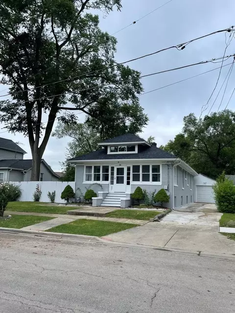 117 Willow Ave, Joliet, IL 60436