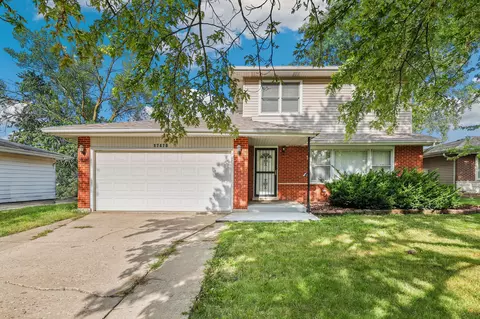 17470 Park Ln, Country Club Hills, IL 60478