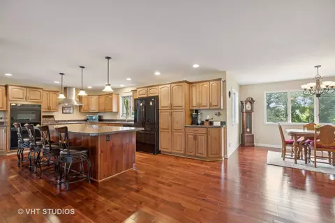 4004 E Keith Dr, Richmond, IL 60071 photo 5