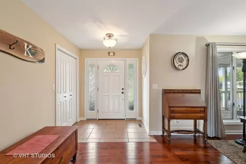 4004 E Keith Dr, Richmond, IL 60071 photo 4