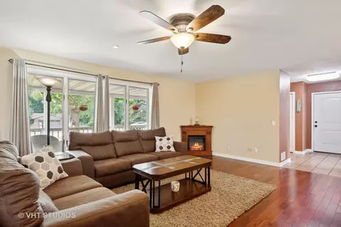 4004 E Keith Dr, Richmond, IL 60071 photo 7