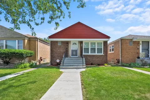 7417 S Maplewood Ave, Chicago, IL 60629