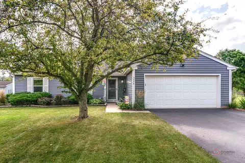 3546 Plymouth Ln, Island Lake, IL 60042