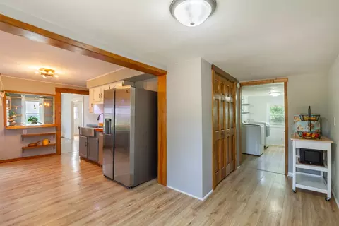 Entry Way - 86 Glidden Rd, Kingston, IL 60145 photo 1 of 3