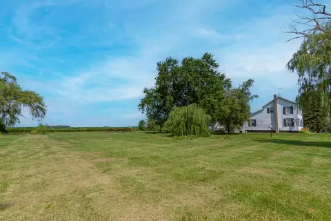 Exterior - 86 Glidden Rd, Kingston, IL 60145 photo 8 of 14