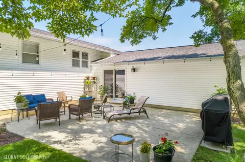 845 Park Dr, Hoffman Estates, IL 60192 photo 32