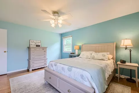 845 Park Dr, Hoffman Estates, IL 60192 photo 17