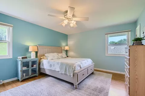 845 Park Dr, Hoffman Estates, IL 60192 photo 16