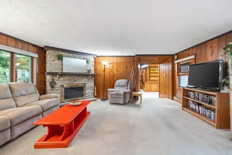 Living - 32 W482 Forest Dr, Aurora, IL 60502 photo 1 of 3