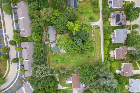 View/Area - 32 W482 Forest Dr, Aurora, IL 60502 photo 9 of 11