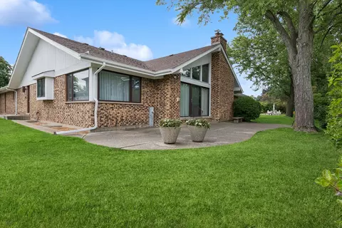 3652 Palm Canyon Dr, Northbrook, IL 60062 photo 22