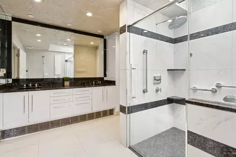 3652 Palm Canyon Dr, Northbrook, IL 60062 photo 14