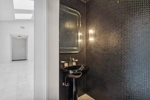3652 Palm Canyon Dr, Northbrook, IL 60062 photo 30