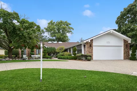 3652 Palm Canyon Dr, Northbrook, IL 60062 photo 25
