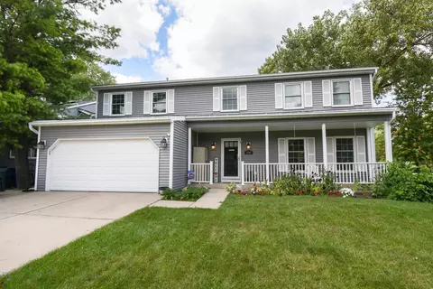 108 S Parkside Ave, Glen Ellyn, IL 60137