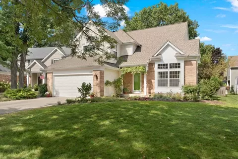 1387 London Ct, Grayslake, IL 60030