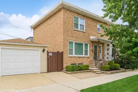 2751 W Rascher Ave, Chicago, IL 60625