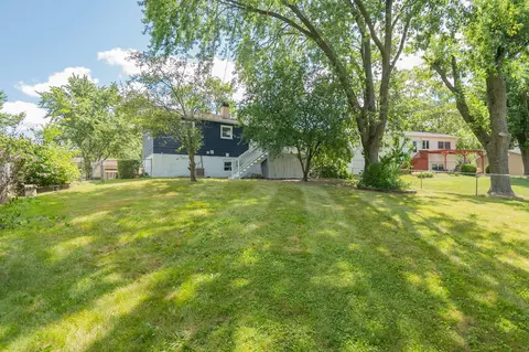 136 Egan Dr, Streamwood, IL 60107 photo 21