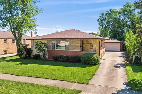 9519 S Massasoit Ave, Oak Lawn, IL 60453