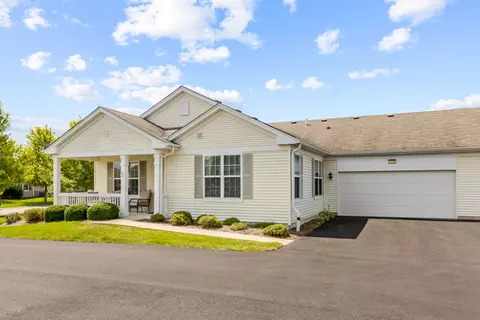 1788 Hannah Ln, Pingree Grove, IL 60140