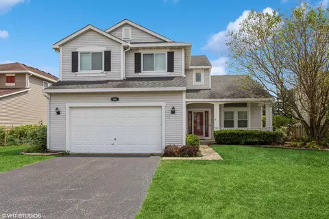 460 Wright Dr, Lake In The Hills, IL 60156
